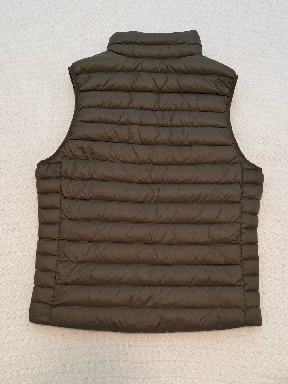 Patagonia Down Sweater Vest - Picture 9 of 16